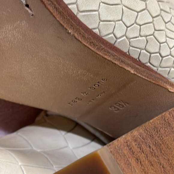 Rag & Bone Harrow Booties in Ivory Snakeskin Sz. 38.5 / 8.5US - Picture 13 of 16